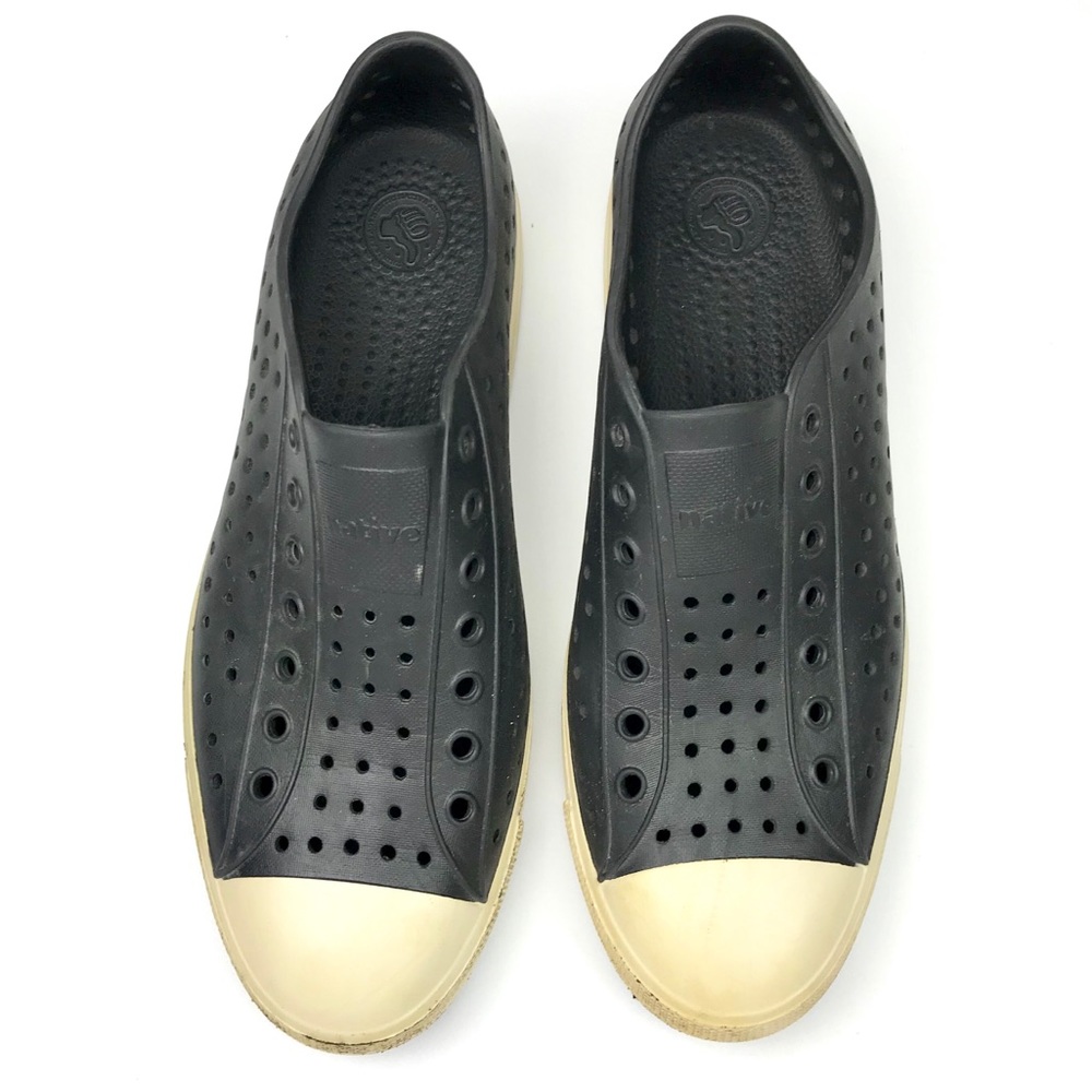 Native Jefferson Sneakers Slip On